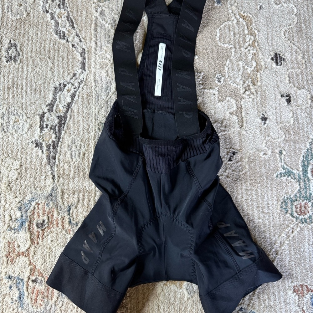 MAAP short team bib evo
